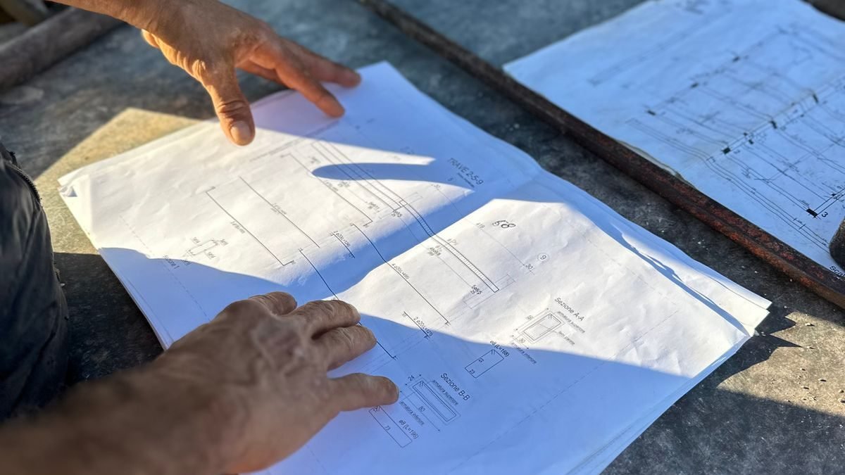 Plans de reseaux consultes sur chantier pour etablir le partage de responsabilite